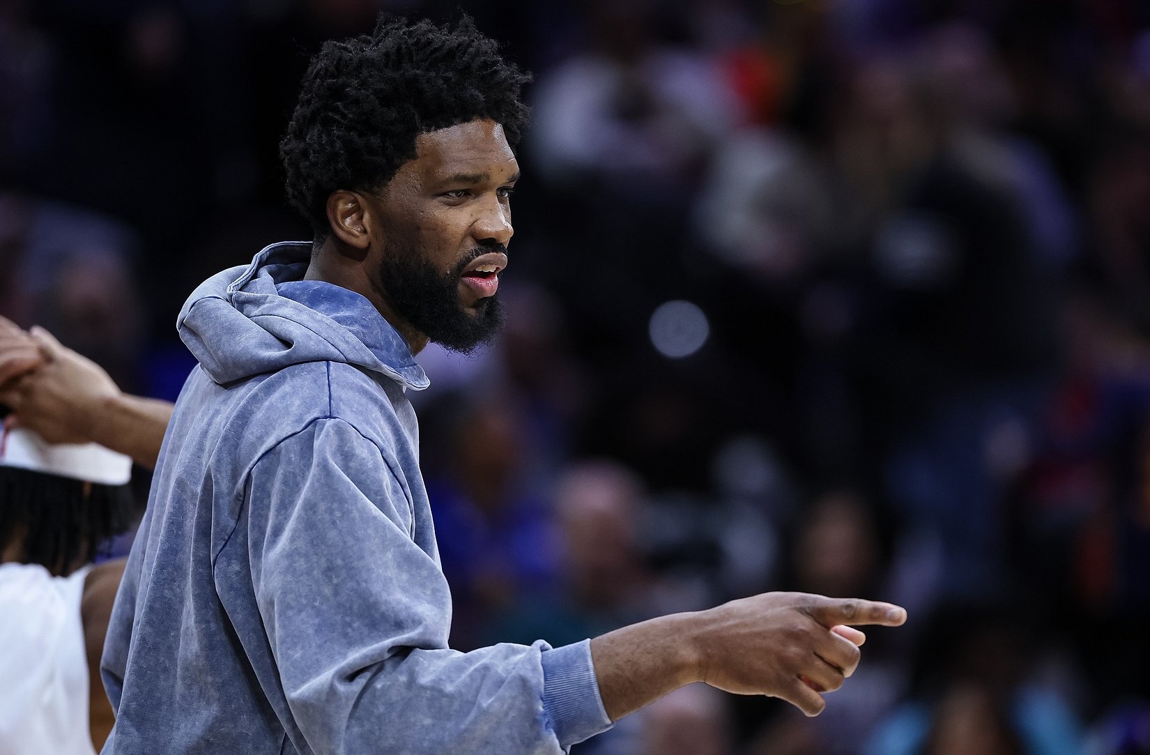 NBA传奇怒批现代篮球太娘炮 高薪球星沉迷跳投逃避对抗